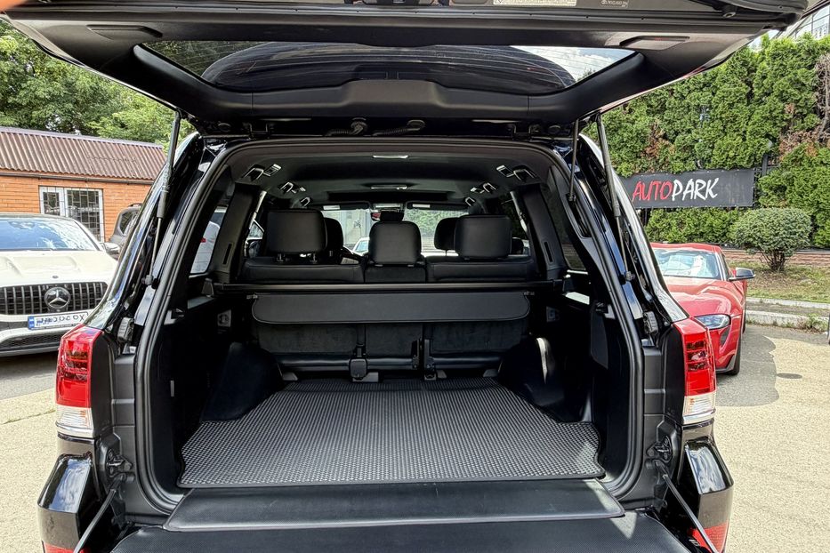 Продам Toyota Land Cruiser 200 Executive Lounge 4.5 d 2020 года в Киеве