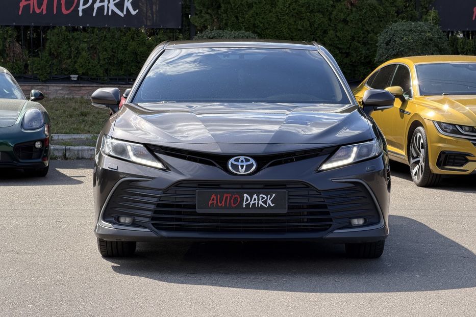 Продам Toyota Camry Comfort  2021 года в Киеве