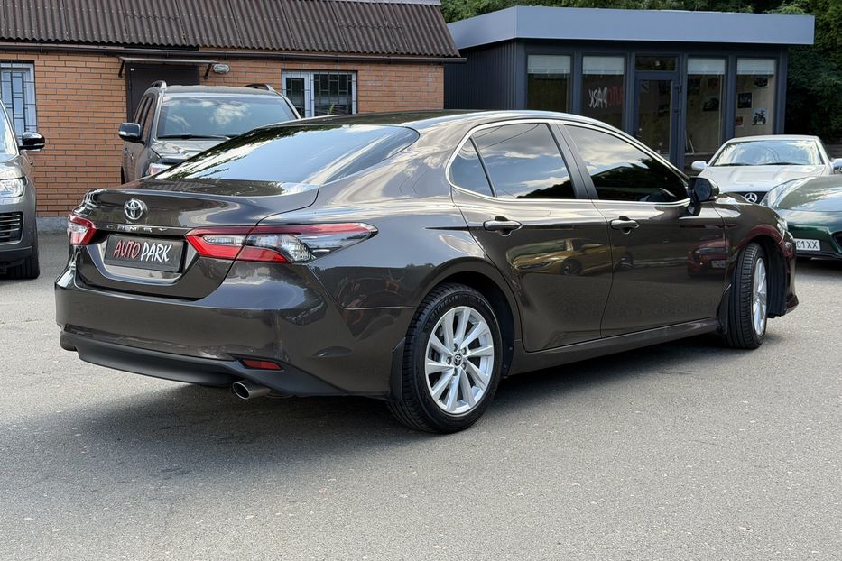 Продам Toyota Camry Comfort  2021 года в Киеве