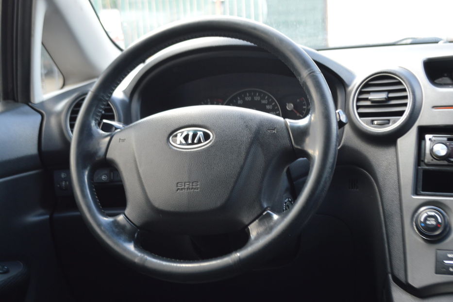 Продам Kia Carens 2007 года в Одессе