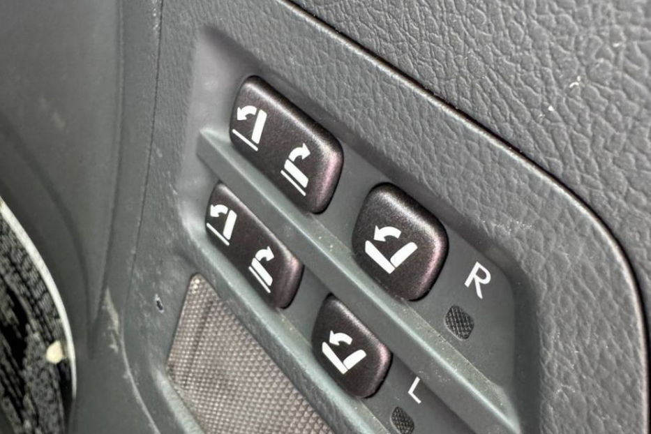 Продам Lexus LX 570 AT (367 к.с.) AWD   2008 года в Киеве