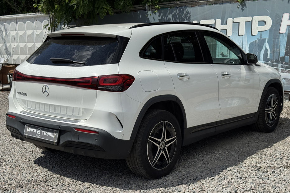 Продам Mercedes-Benz EQC  250 66.5 kWh (190 к.с.)  2021 года в Киеве