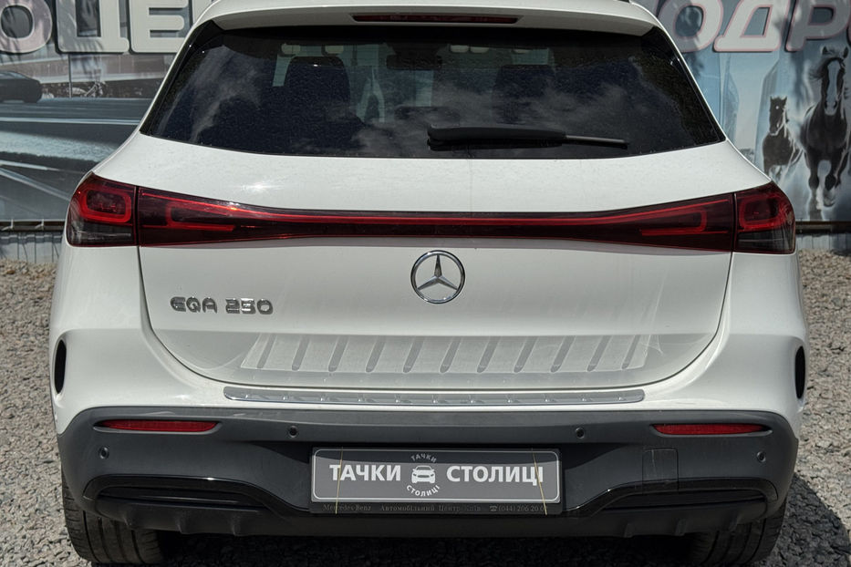 Продам Mercedes-Benz EQC  250 66.5 kWh (190 к.с.)  2021 года в Киеве