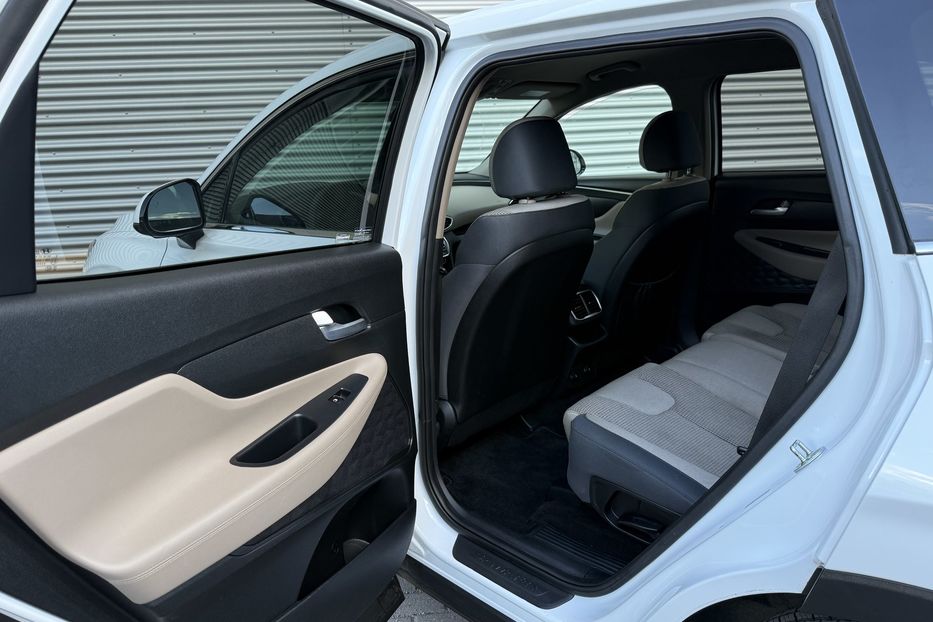 Продам Hyundai Santa FE Авто в місті Рівне 2020 года в Ровно