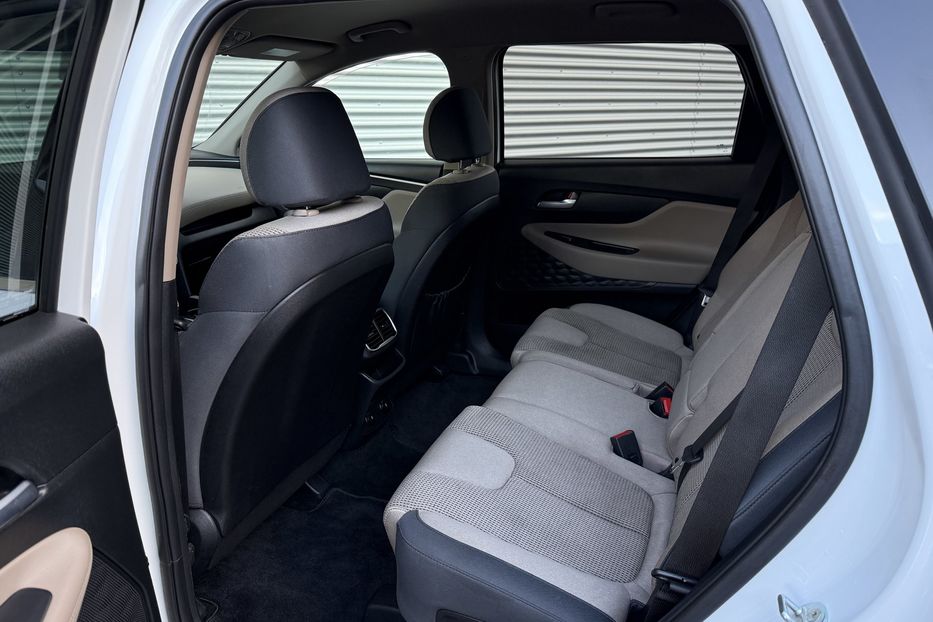 Продам Hyundai Santa FE Авто в місті Рівне 2020 года в Ровно