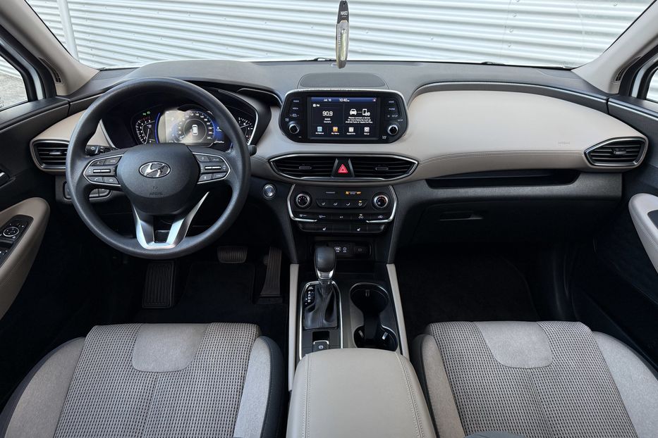 Продам Hyundai Santa FE Авто в місті Рівне 2020 года в Ровно