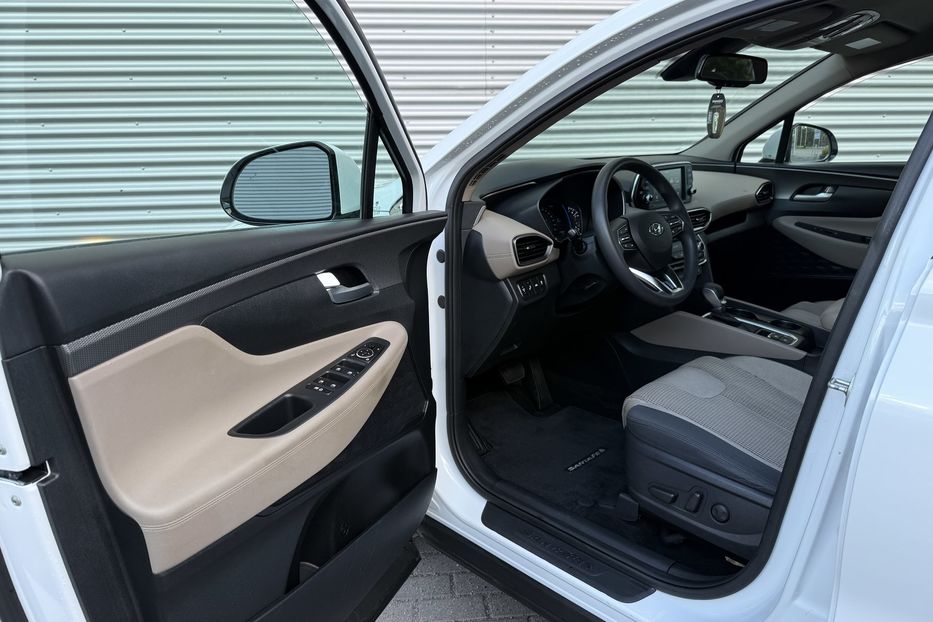 Продам Hyundai Santa FE Авто в місті Рівне 2020 года в Ровно