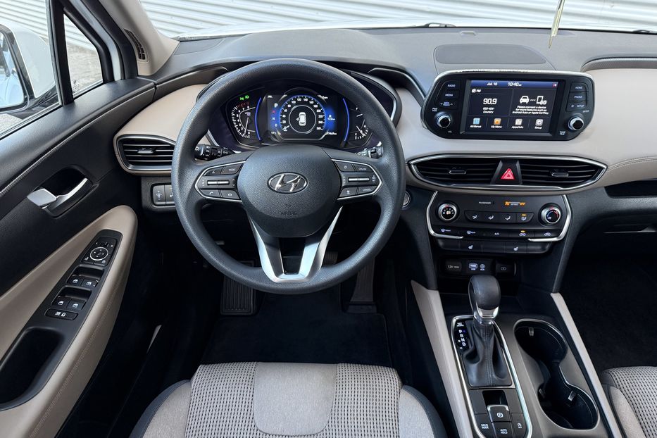 Продам Hyundai Santa FE Авто в місті Рівне 2020 года в Ровно