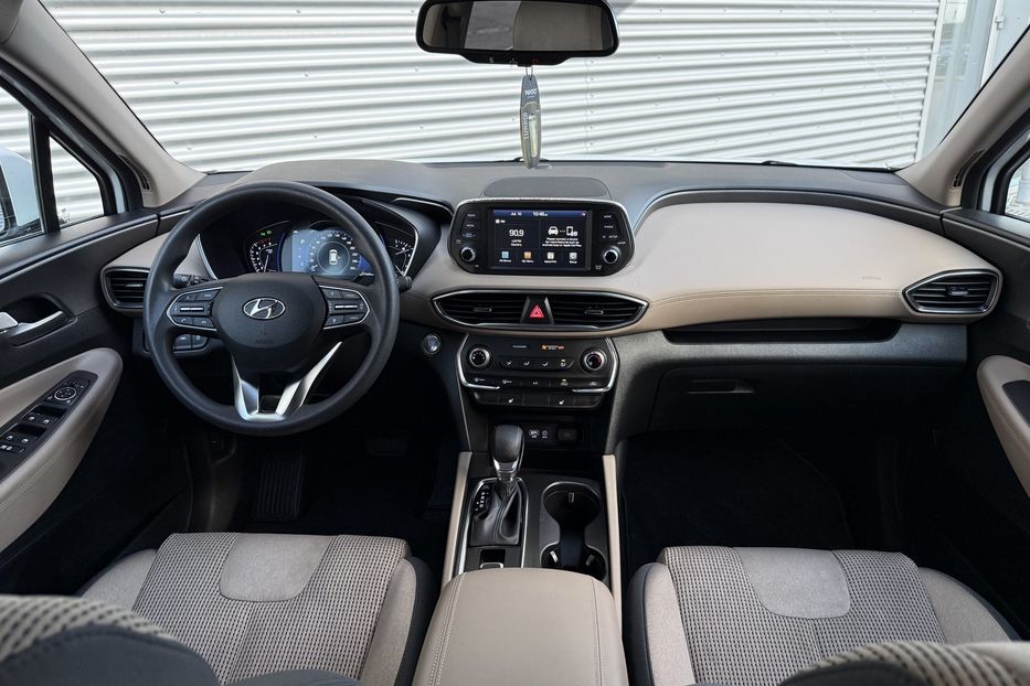 Продам Hyundai Santa FE Авто в місті Рівне 2020 года в Ровно