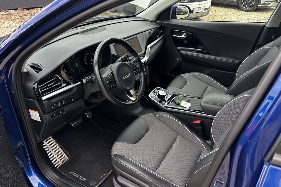 Продам Kia Niro 64 KW авто у Львові  2021 года в Львове