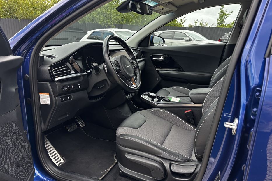 Продам Kia Niro 64 KW авто у Львові  2021 года в Львове