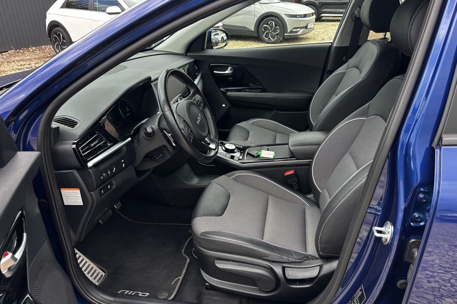 Продам Kia Niro 64 KW авто у Львові  2021 года в Львове