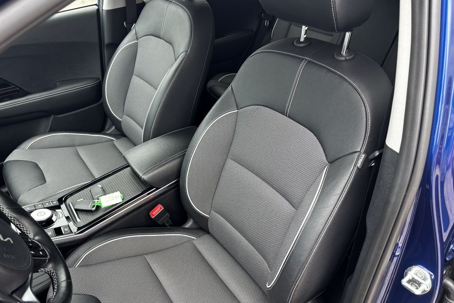 Продам Kia Niro 64 KW авто у Львові  2021 года в Львове