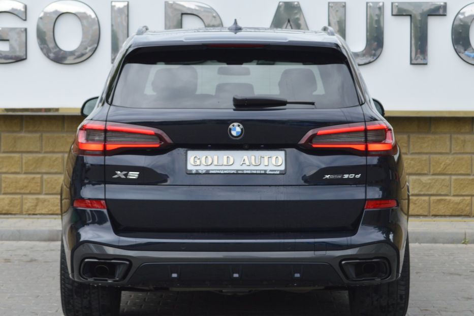 Продам BMW X5 2021 года в Одессе
