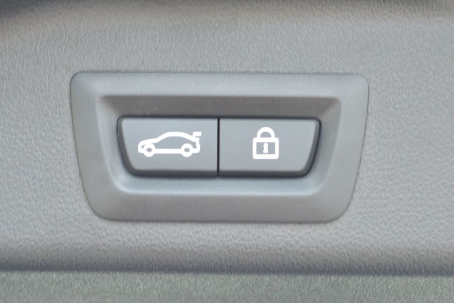 Продам BMW X5 2021 года в Одессе
