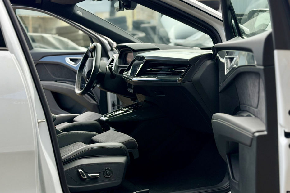 Продам Audi E-Tron 50 e-tron 83.4 kWh (313 к.с.)  2025 года в Киеве