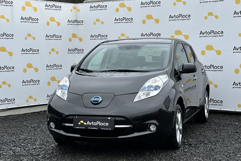 Продам Nissan Leaf 2015 года в Луцке