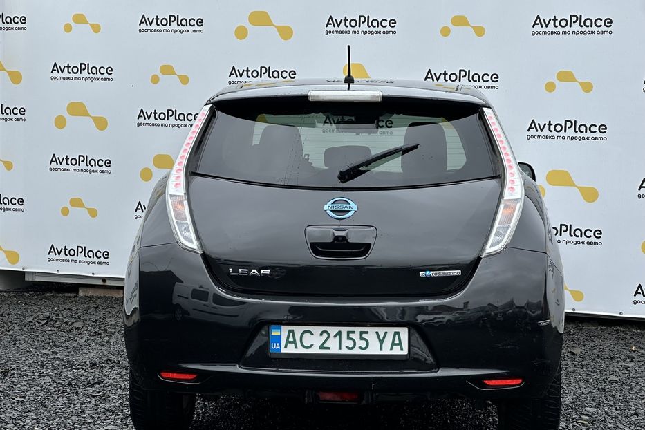 Продам Nissan Leaf 2015 года в Луцке