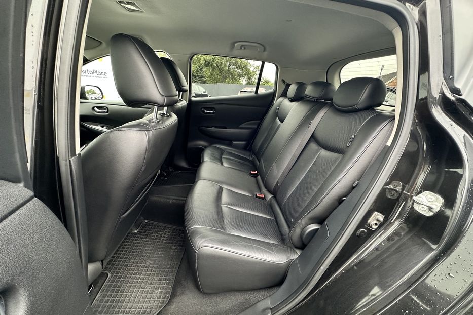 Продам Nissan Leaf 2015 года в Луцке