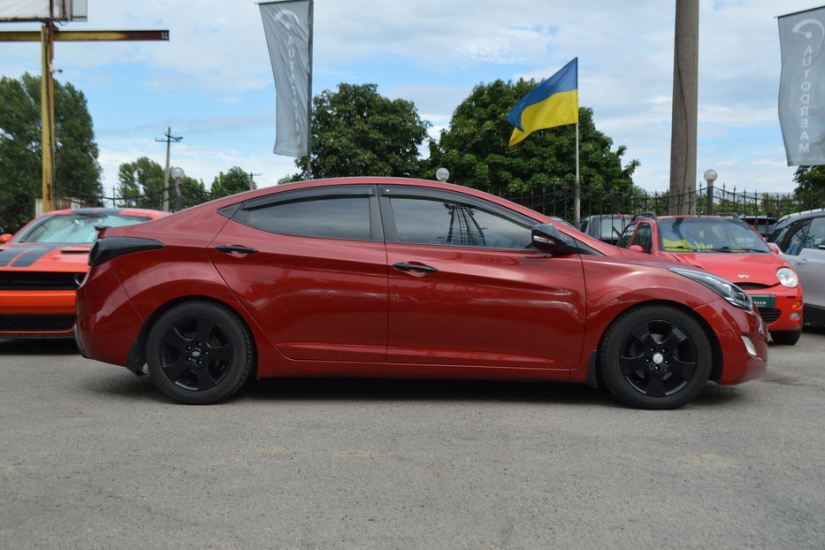 Продам Hyundai Elantra 2012 года в Одессе