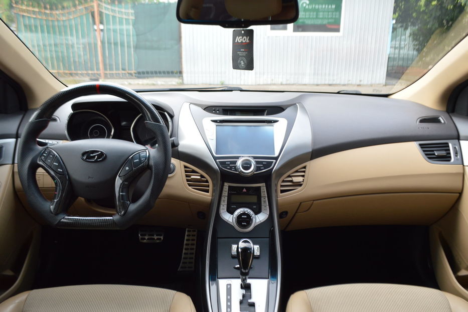Продам Hyundai Elantra 2012 года в Одессе