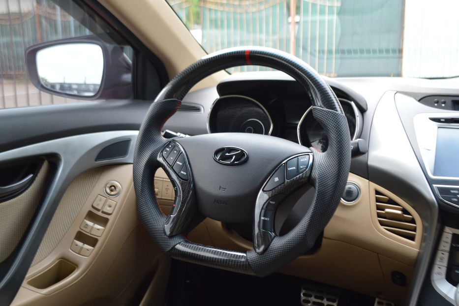 Продам Hyundai Elantra 2012 года в Одессе