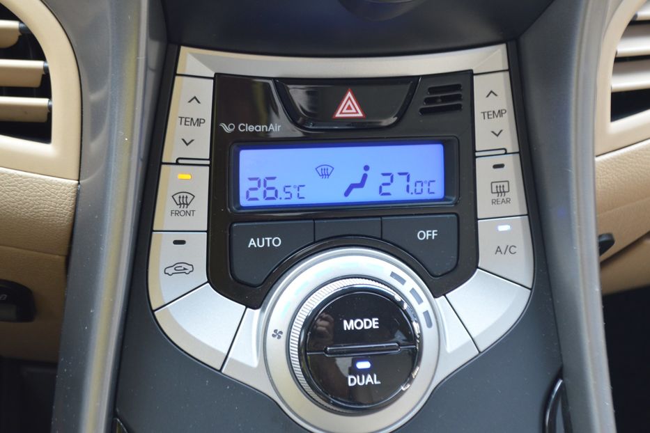 Продам Hyundai Elantra 2012 года в Одессе