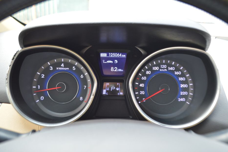 Продам Hyundai Elantra 2012 года в Одессе