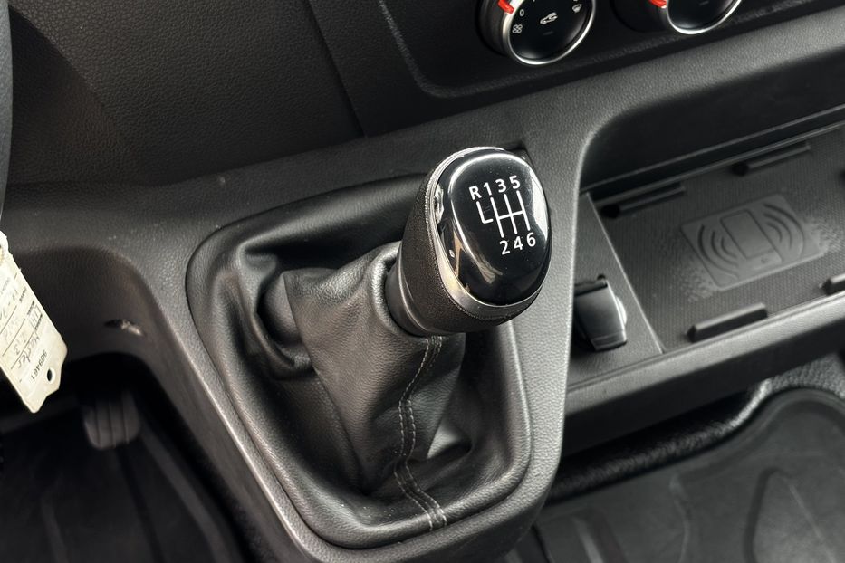 Продам Renault Master груз. L1H1 2020 года в Львове