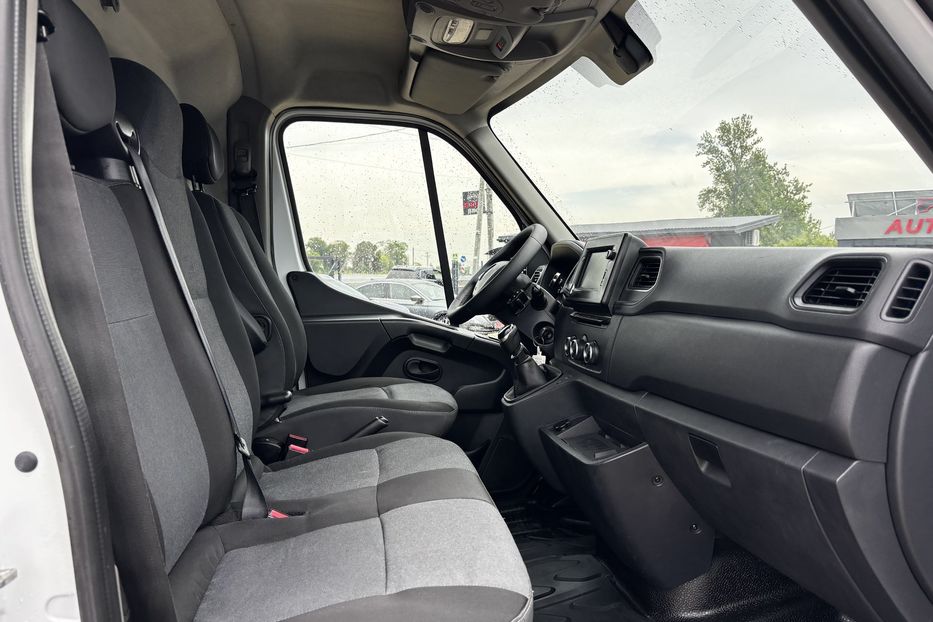 Продам Renault Master груз. L1H1 2020 года в Львове