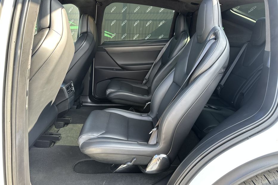 Продам Tesla Model X P100D Ludicros 2019 года в Киеве