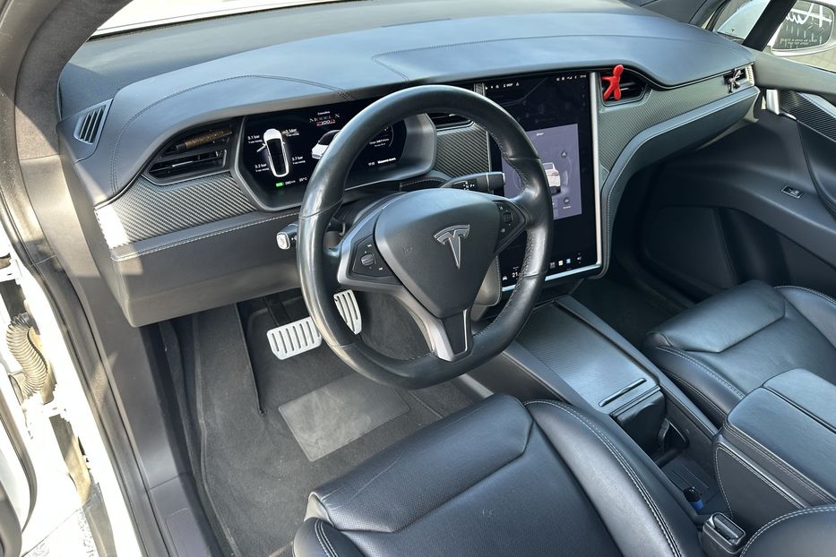 Продам Tesla Model X P100D Ludicros 2019 года в Киеве