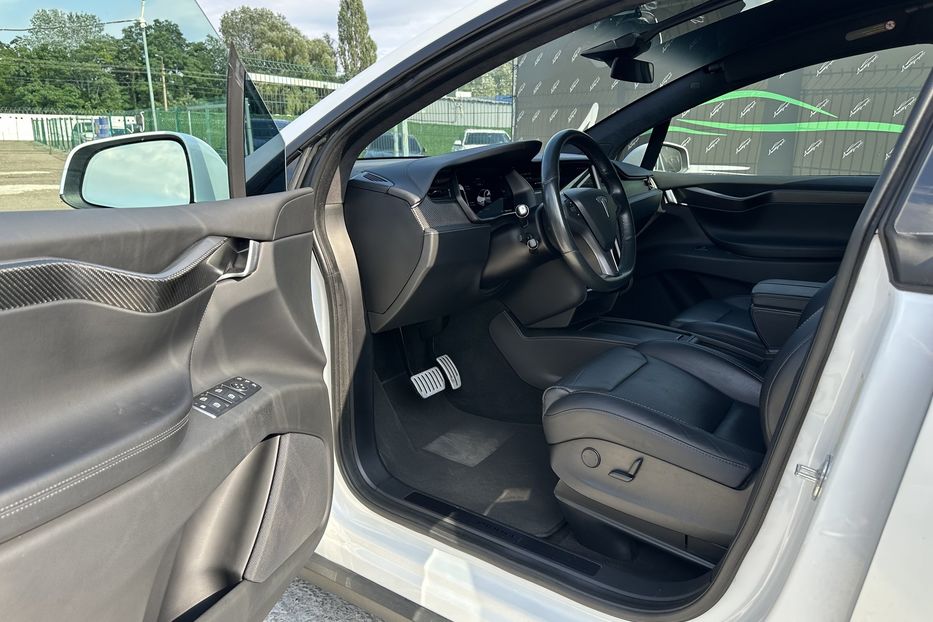 Продам Tesla Model X P100D Ludicros 2019 года в Киеве