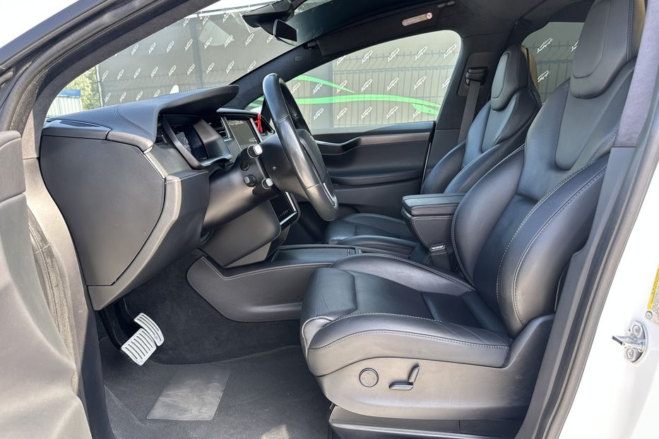 Продам Tesla Model X P100D Ludicros 2019 года в Киеве