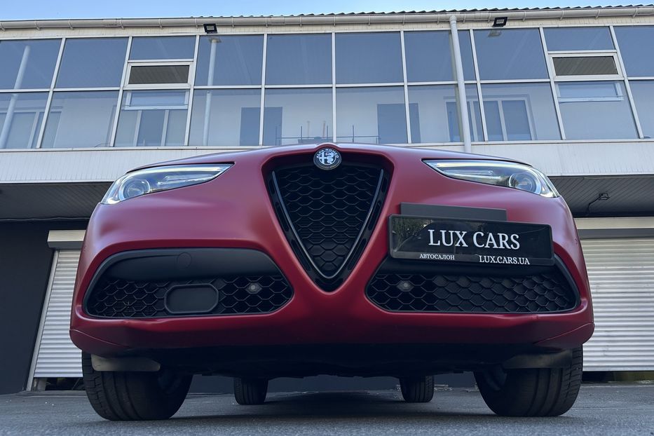 Продам Alfa Romeo Stelvio 2017 года в Киеве