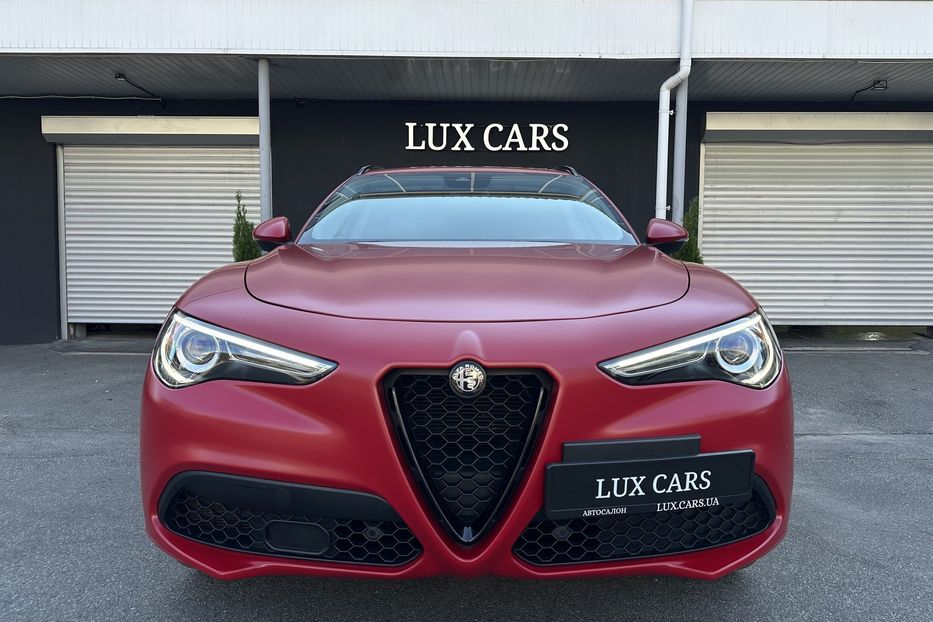 Продам Alfa Romeo Stelvio 2017 года в Киеве