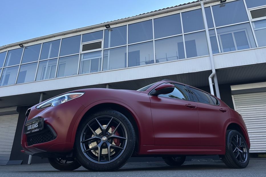 Продам Alfa Romeo Stelvio 2017 года в Киеве