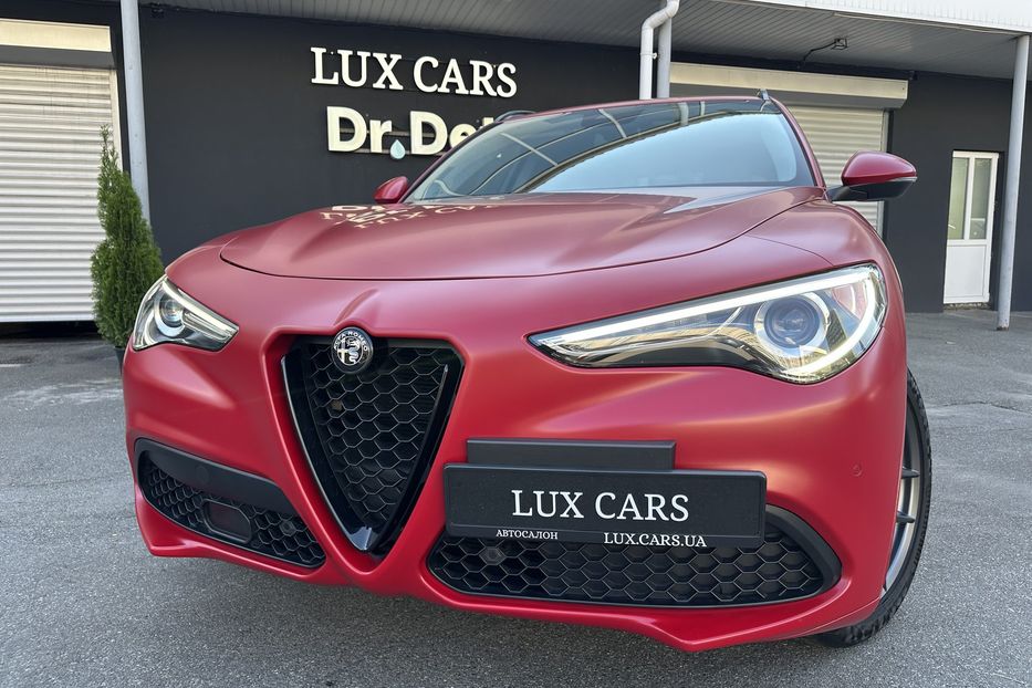 Продам Alfa Romeo Stelvio 2017 года в Киеве