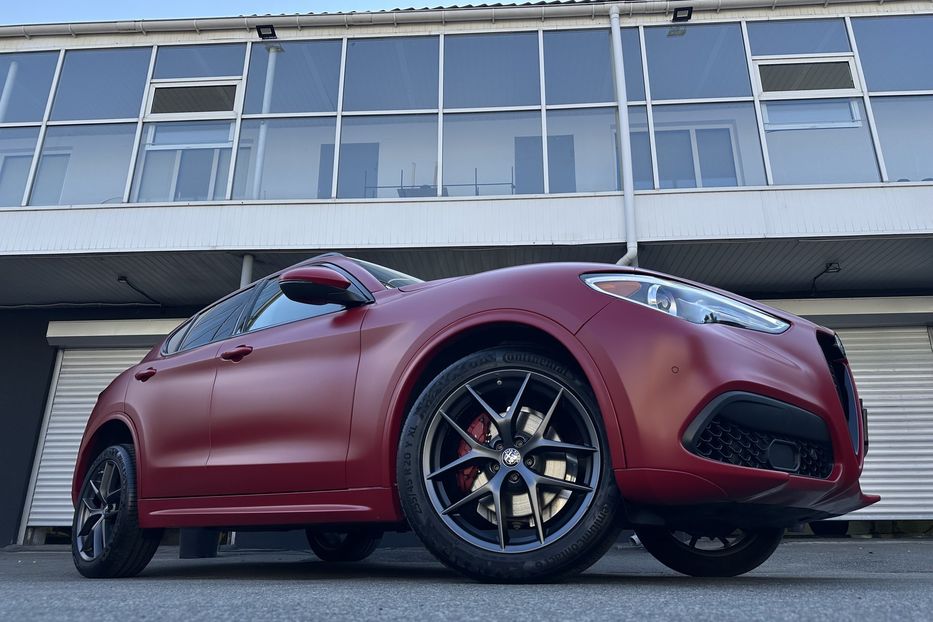 Продам Alfa Romeo Stelvio 2017 года в Киеве