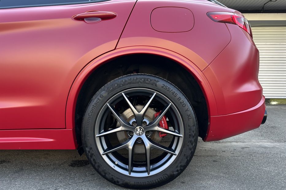 Продам Alfa Romeo Stelvio 2017 года в Киеве
