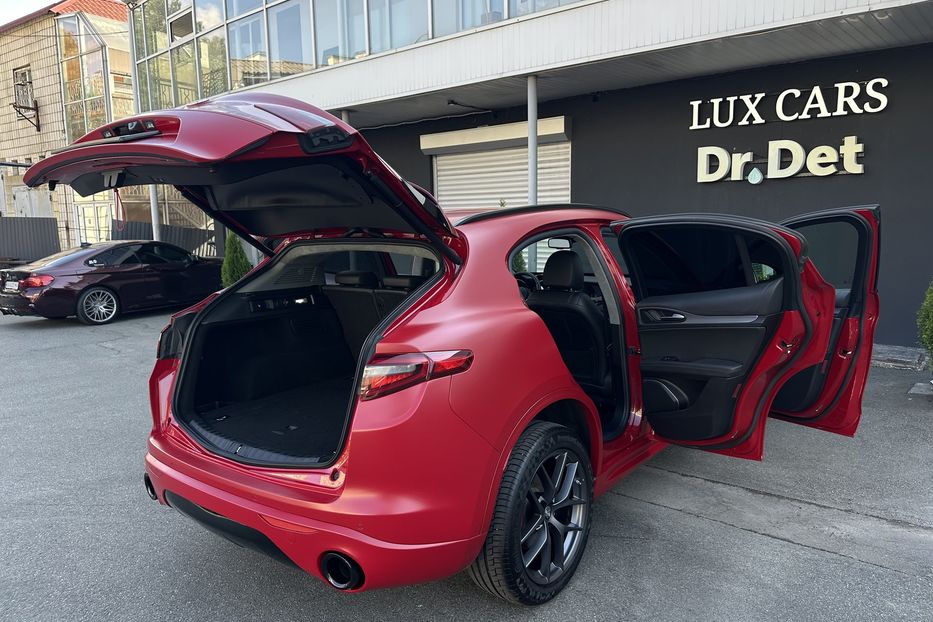 Продам Alfa Romeo Stelvio 2017 года в Киеве