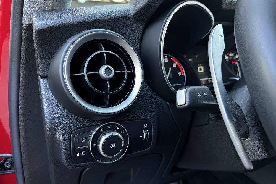 Продам Alfa Romeo Stelvio 2017 года в Киеве