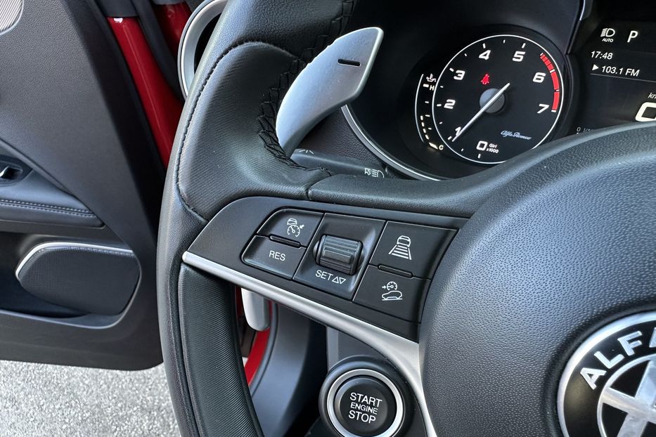 Продам Alfa Romeo Stelvio 2017 года в Киеве