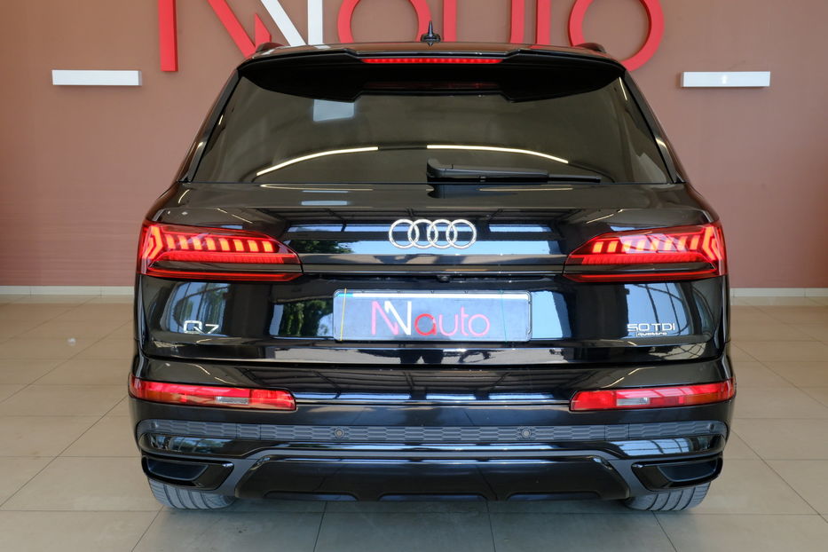 Продам Audi Q8 2023 года в Одессе