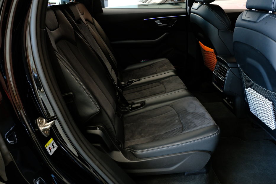 Продам Audi Q8 2023 года в Одессе