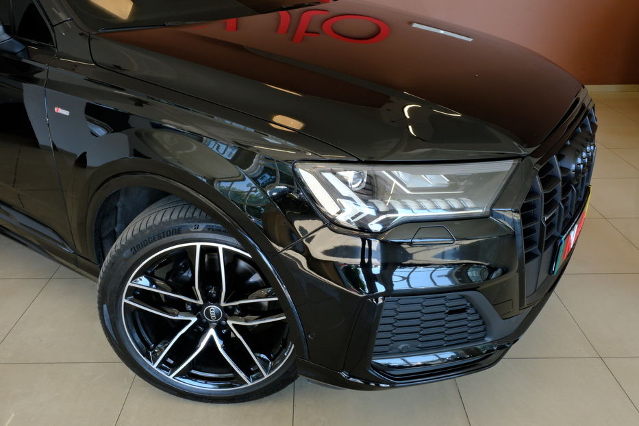 Продам Audi Q8 2023 года в Одессе