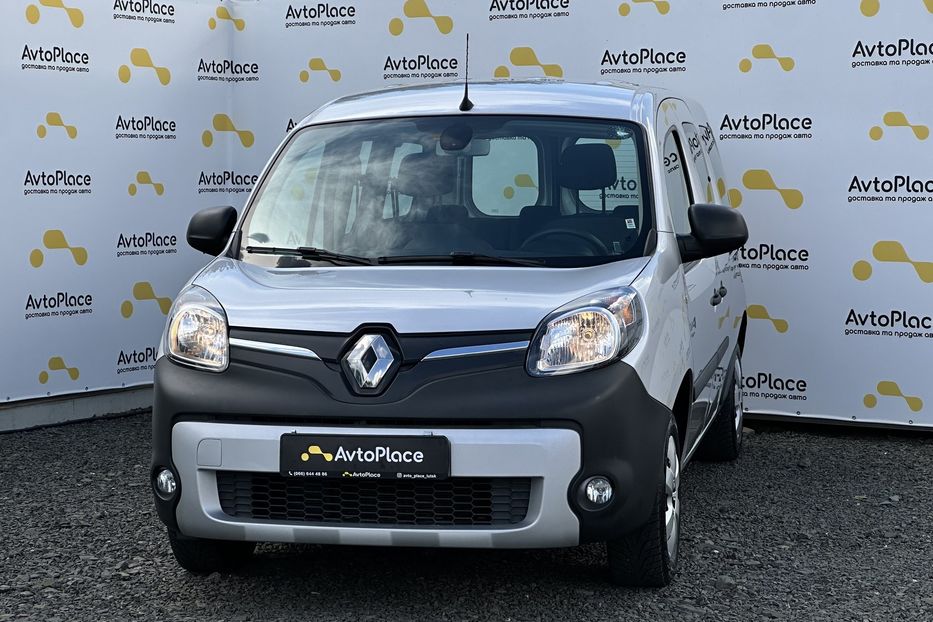 Продам Renault Kangoo пасс. 33 квт 2019 года в Луцке