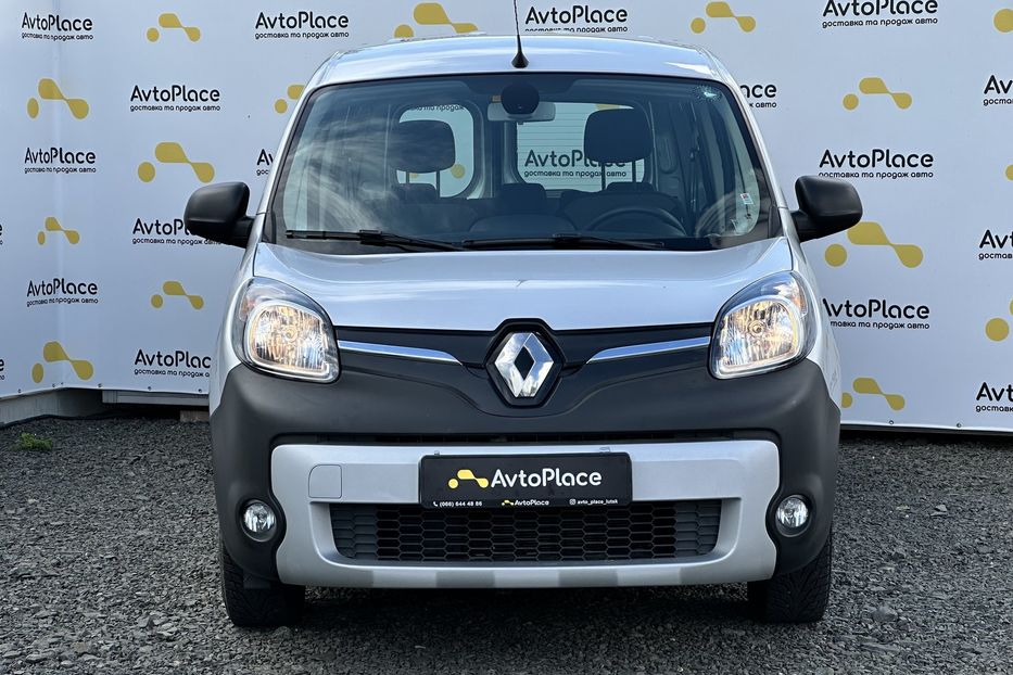 Продам Renault Kangoo пасс. 33 квт 2019 года в Луцке
