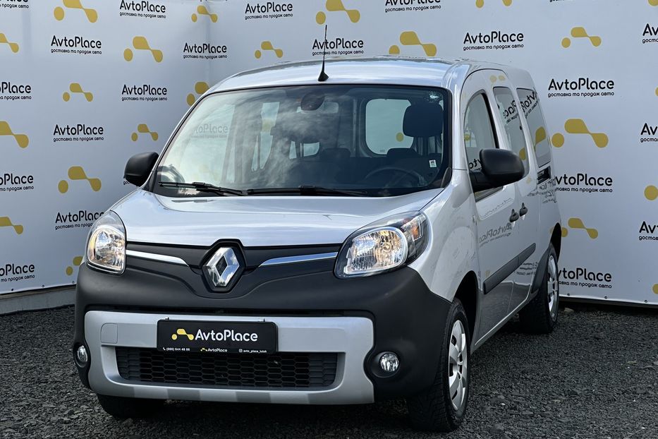 Продам Renault Kangoo пасс. 33 квт 2019 года в Луцке
