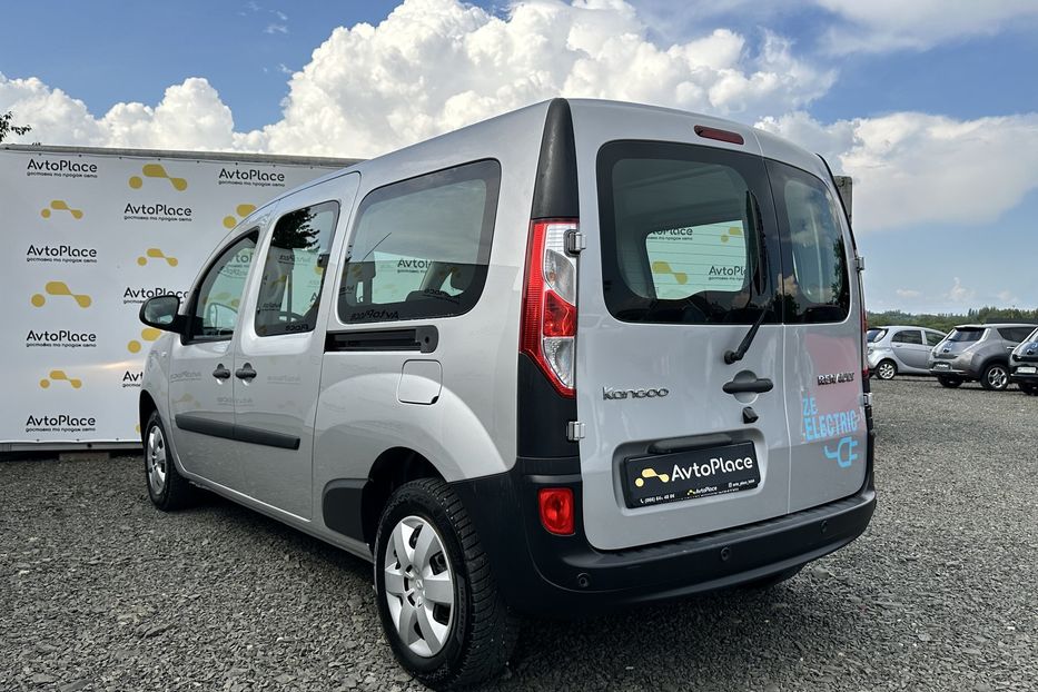 Продам Renault Kangoo пасс. 33 квт 2019 года в Луцке